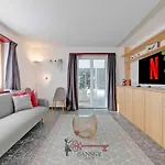 5 Stars In San Bernardino, Slopes And Hiking, Fireplace, 4 Snowtubes Free, Wi-fi Free, For 8 Persons, Wonderful In Seasons -by Easylife Swiss דירה *
